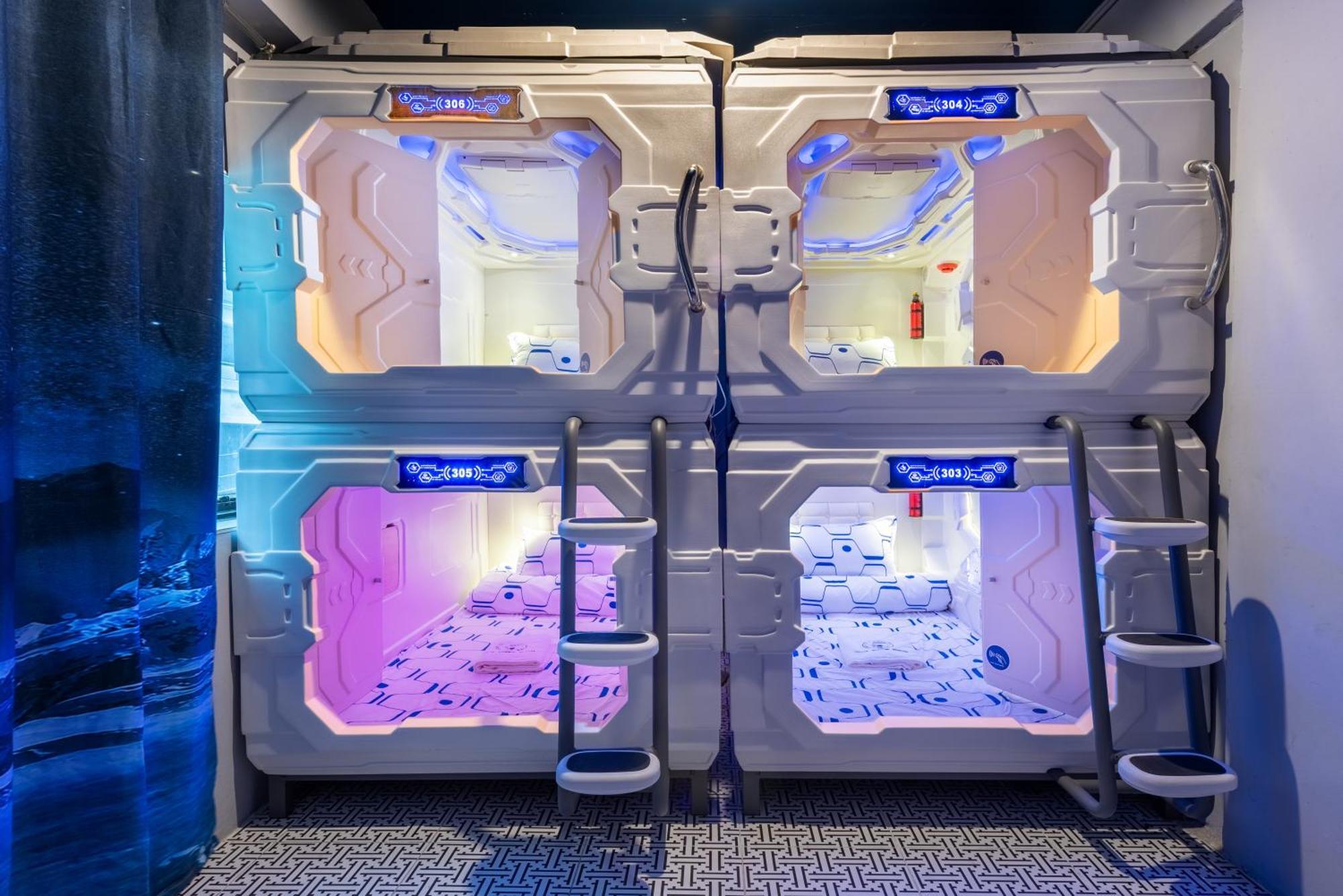 Space Station ที่พัก
